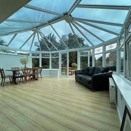 3 Bed Bungalow In Winchcombe, Cotswolds,Gloucester Exteriör bild