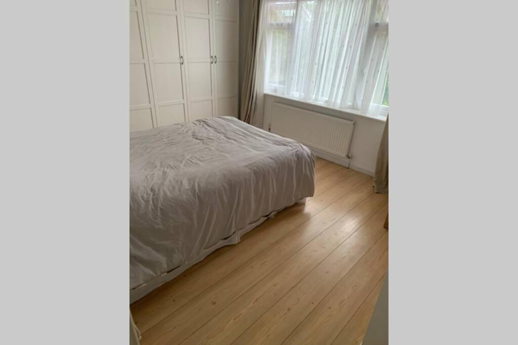 3 Bed Bungalow In Winchcombe, Cotswolds,Gloucester Exteriör bild
